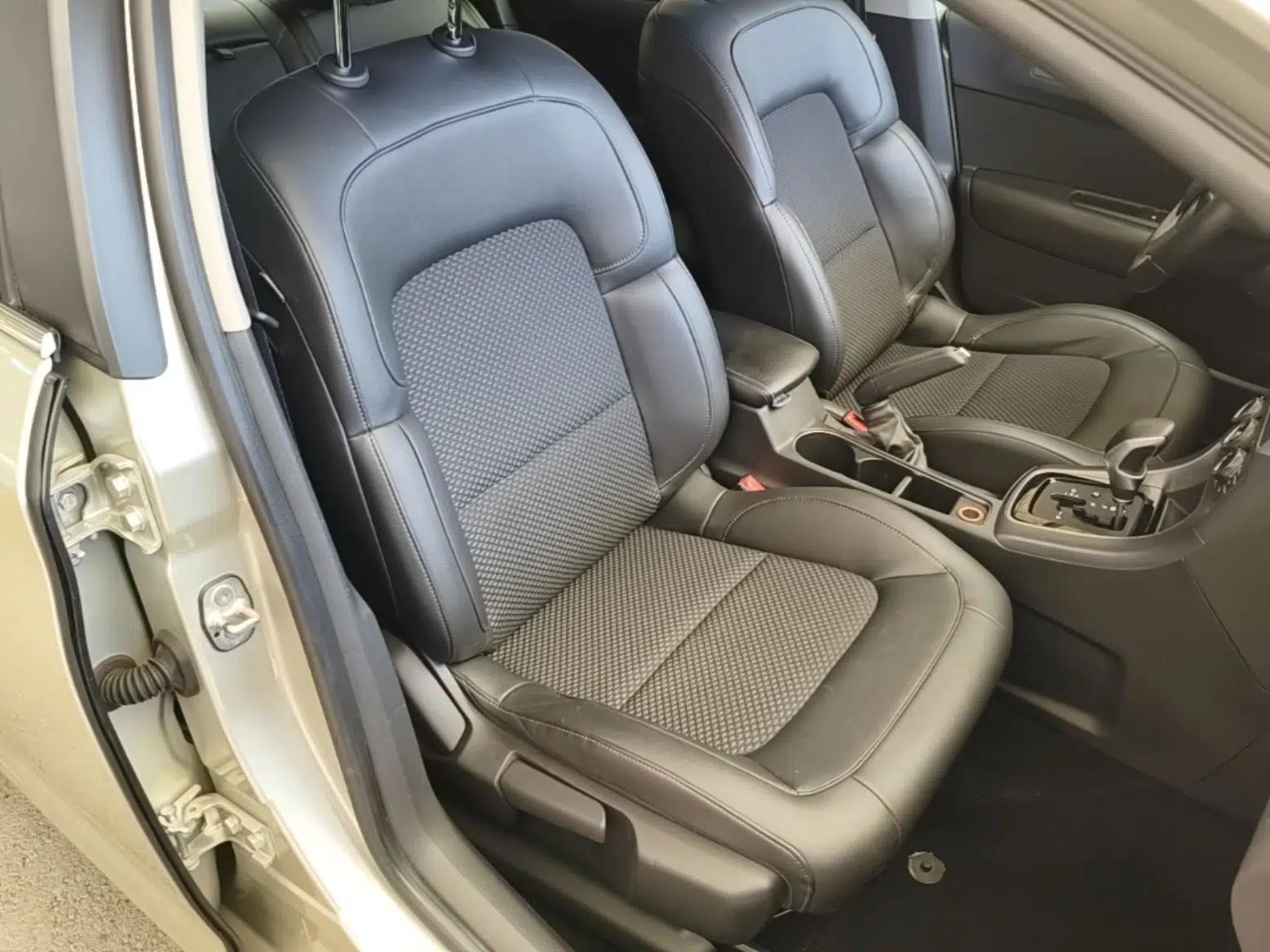 Citroen C4 Sega 2016 1.6L Automatic Luxury Model — миниатюра 23