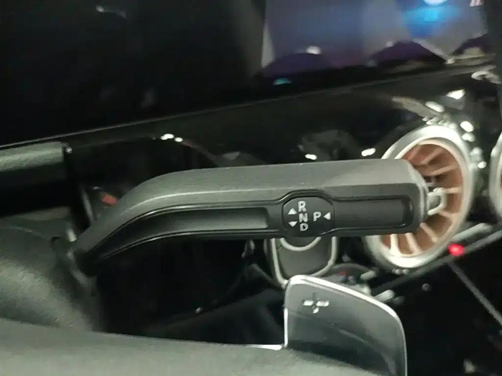 Mercedes-Benz EQA 2022 EQA 300 4MATIC First Edition — миниатюра 14