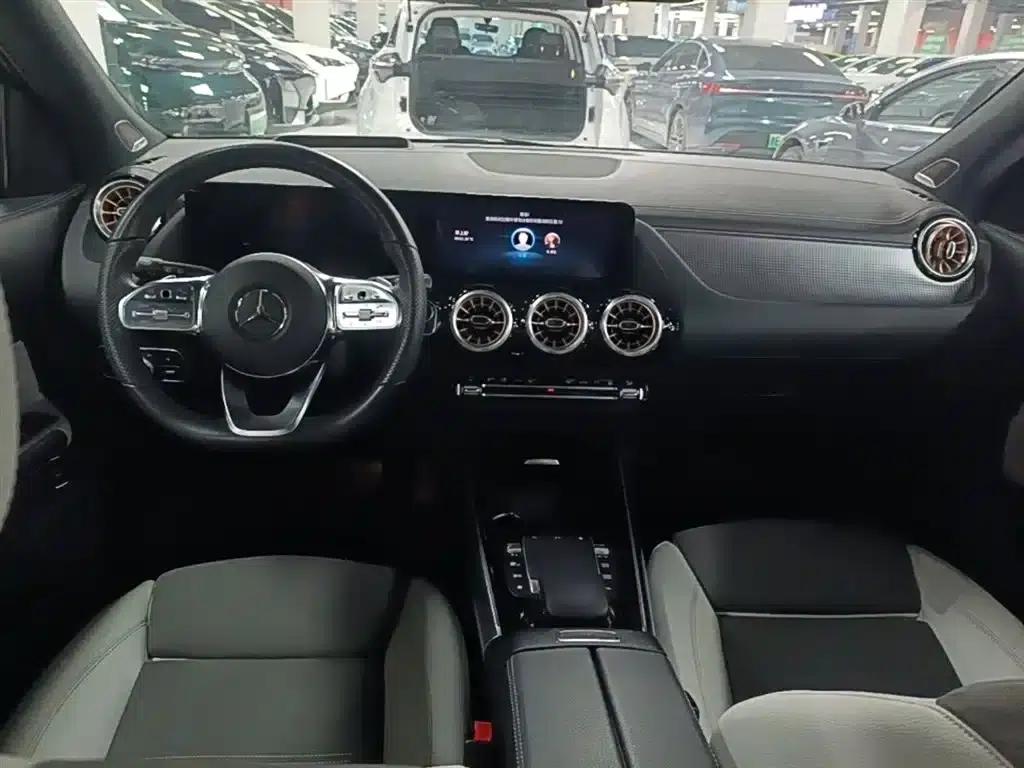 Mercedes-Benz EQA 2022 EQA 300 4MATIC First Edition — миниатюра 10