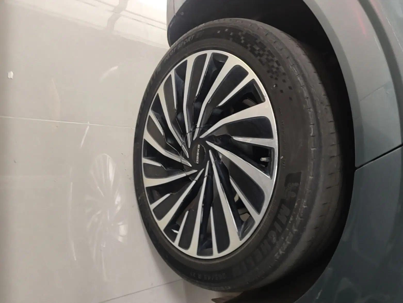 EXEED Star Era ET 2024 All-Electric 655 Ultra — миниатюра 10