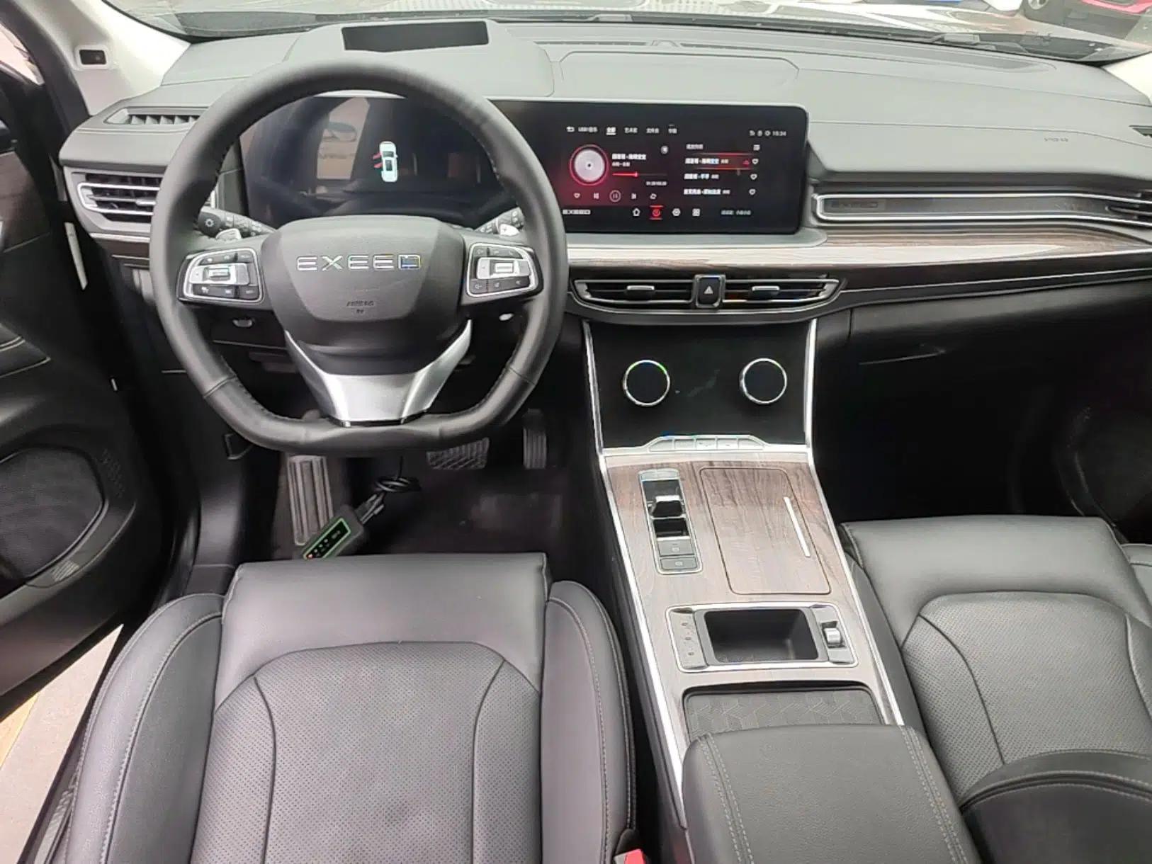 EXEED Lanyue 2021 400T Four-Wheel Drive Starlight Pro Edition 7 Seats — миниатюра 13