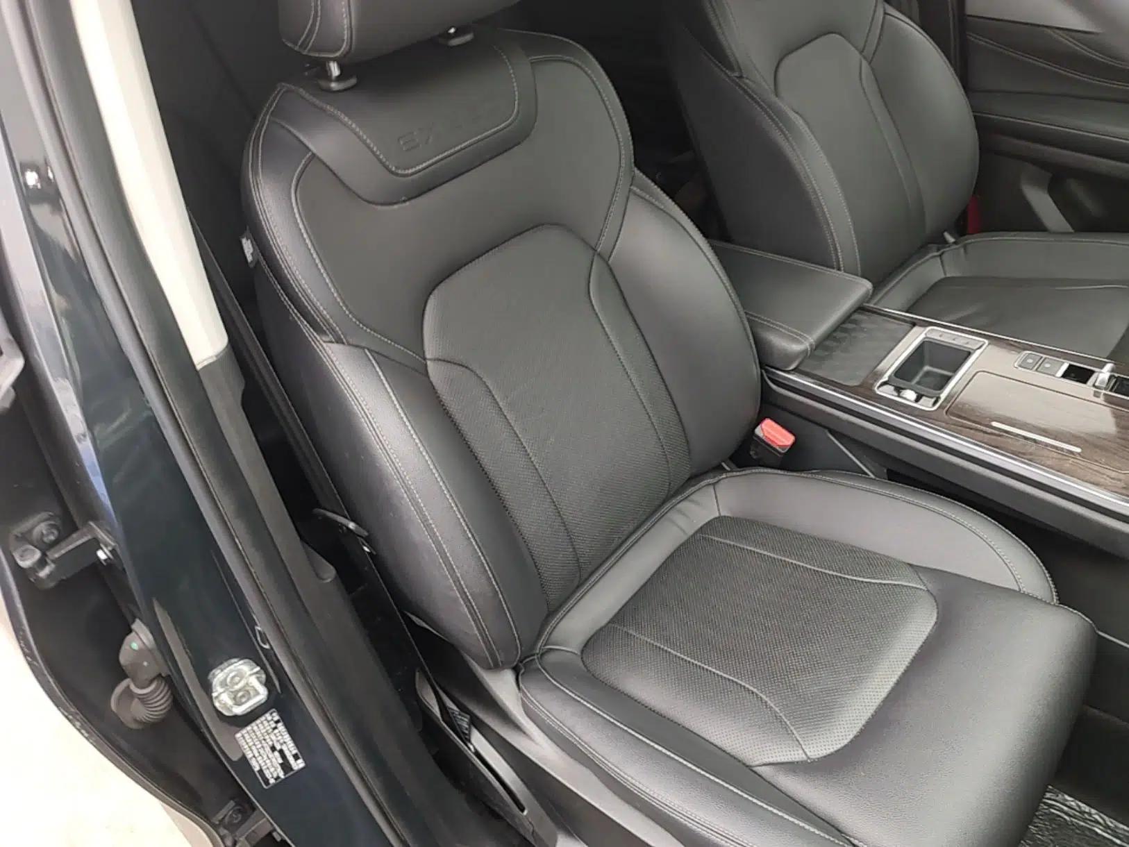 EXEED Lanyue 2021 400T Four-Wheel Drive Starlight Pro Edition 7 Seats — миниатюра 23
