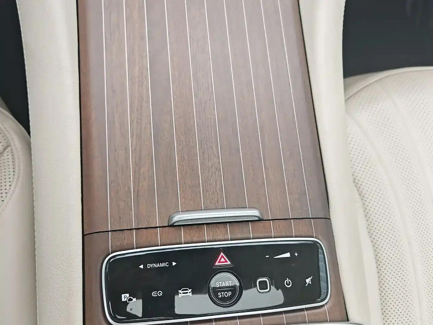 Mercedes-Benz EQS SUV 2023 450 4MATIC Pioneer Edition — миниатюра 20