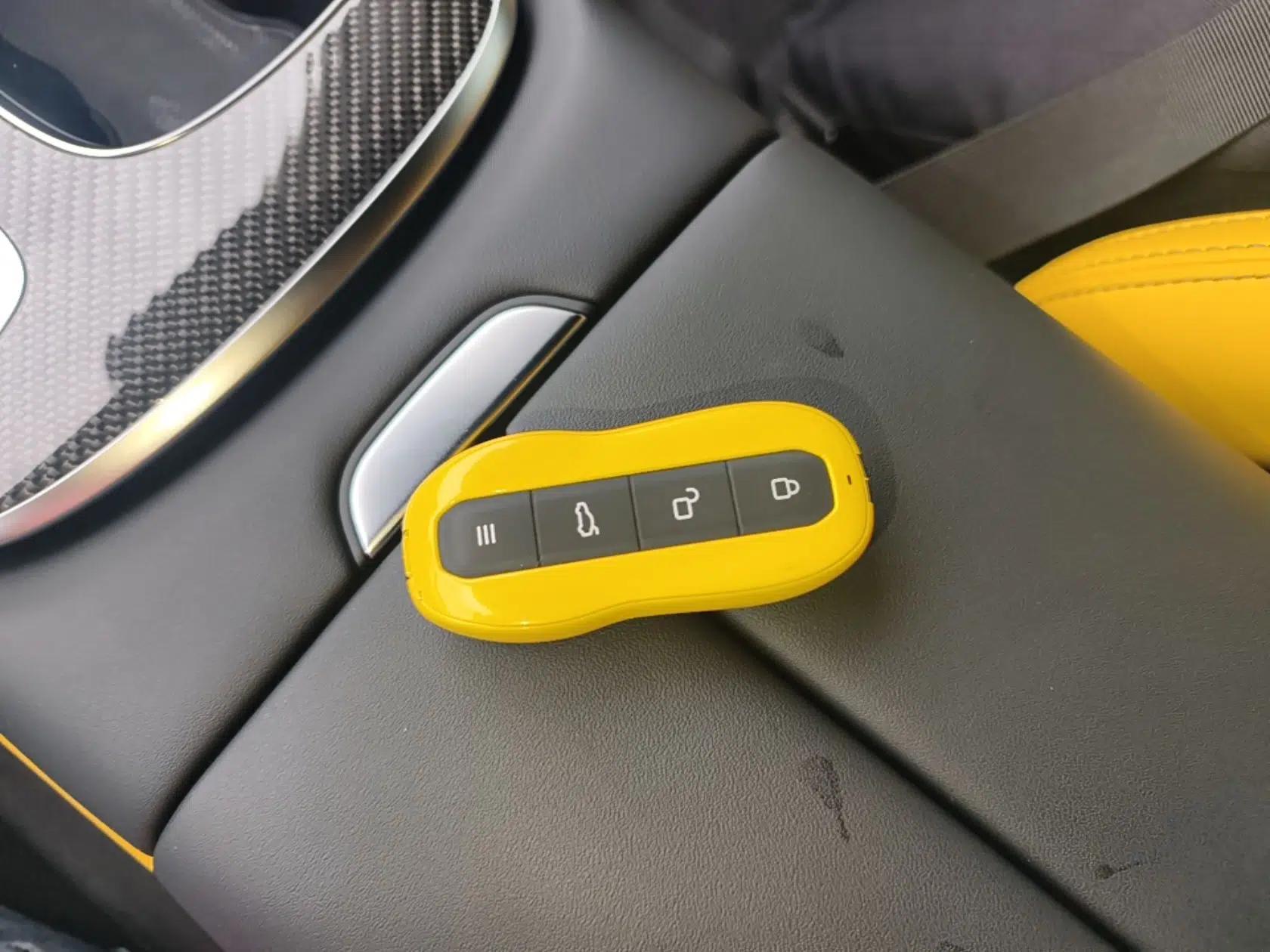 Xiaomi Auto SU7 Ultra 2025 Ultra Model — миниатюра 12