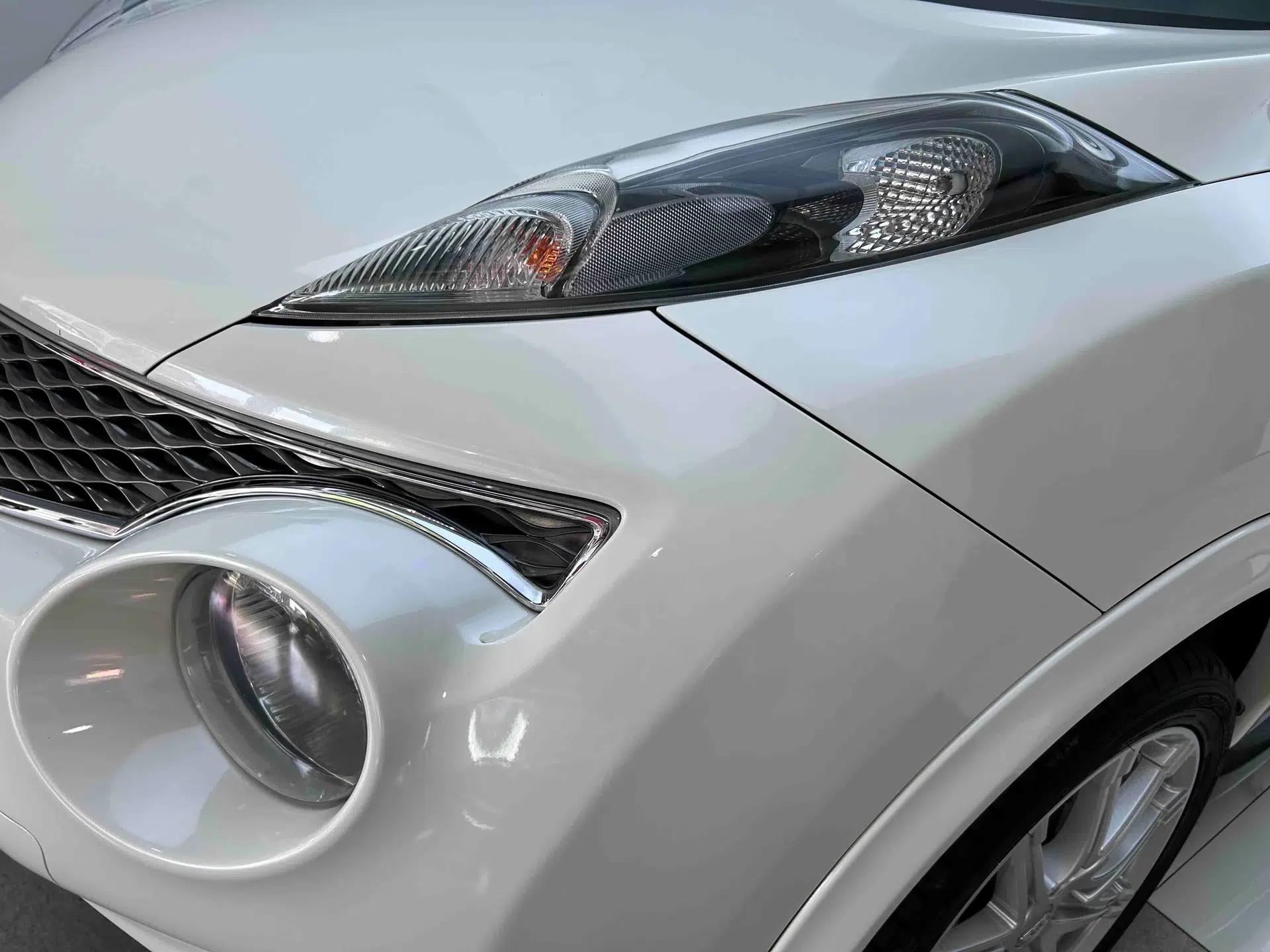 Infiniti ESQ 2014 1.6L Spontaneous Edition — миниатюра 2