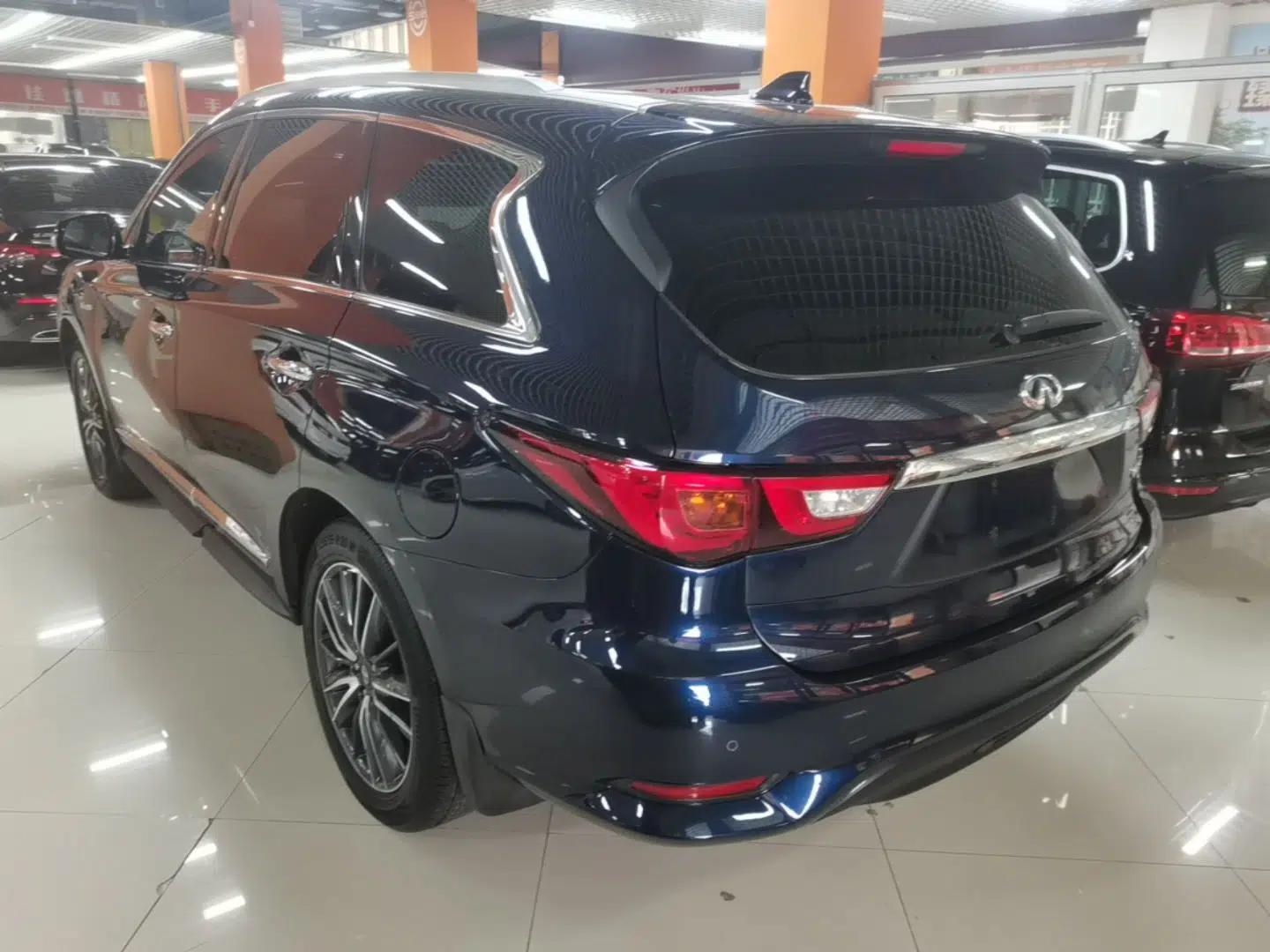 Infiniti QX60 2018 2.5 S/C Hybrid Two-Wheel-Drive Excellence Edition China VI Standard — миниатюра 4