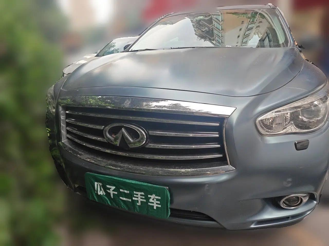 Infiniti QX60 2014 2.5 S/C Hybrid Two-Wheel Drive Excellence Edition — миниатюра 2