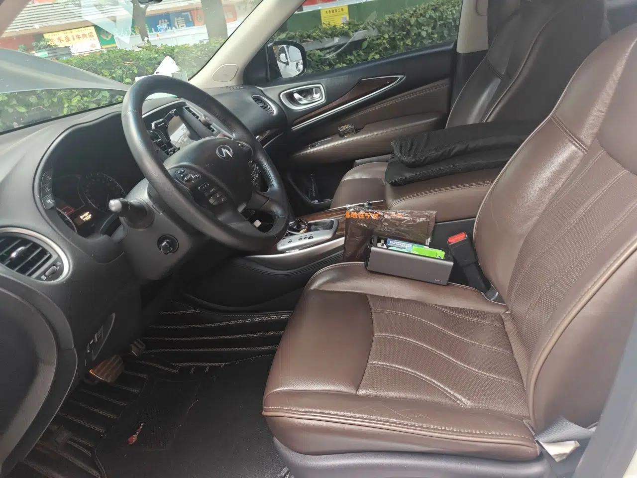 Infiniti QX60 2014 2.5 S/C Hybrid Two-Wheel Drive Excellence Edition — миниатюра 16