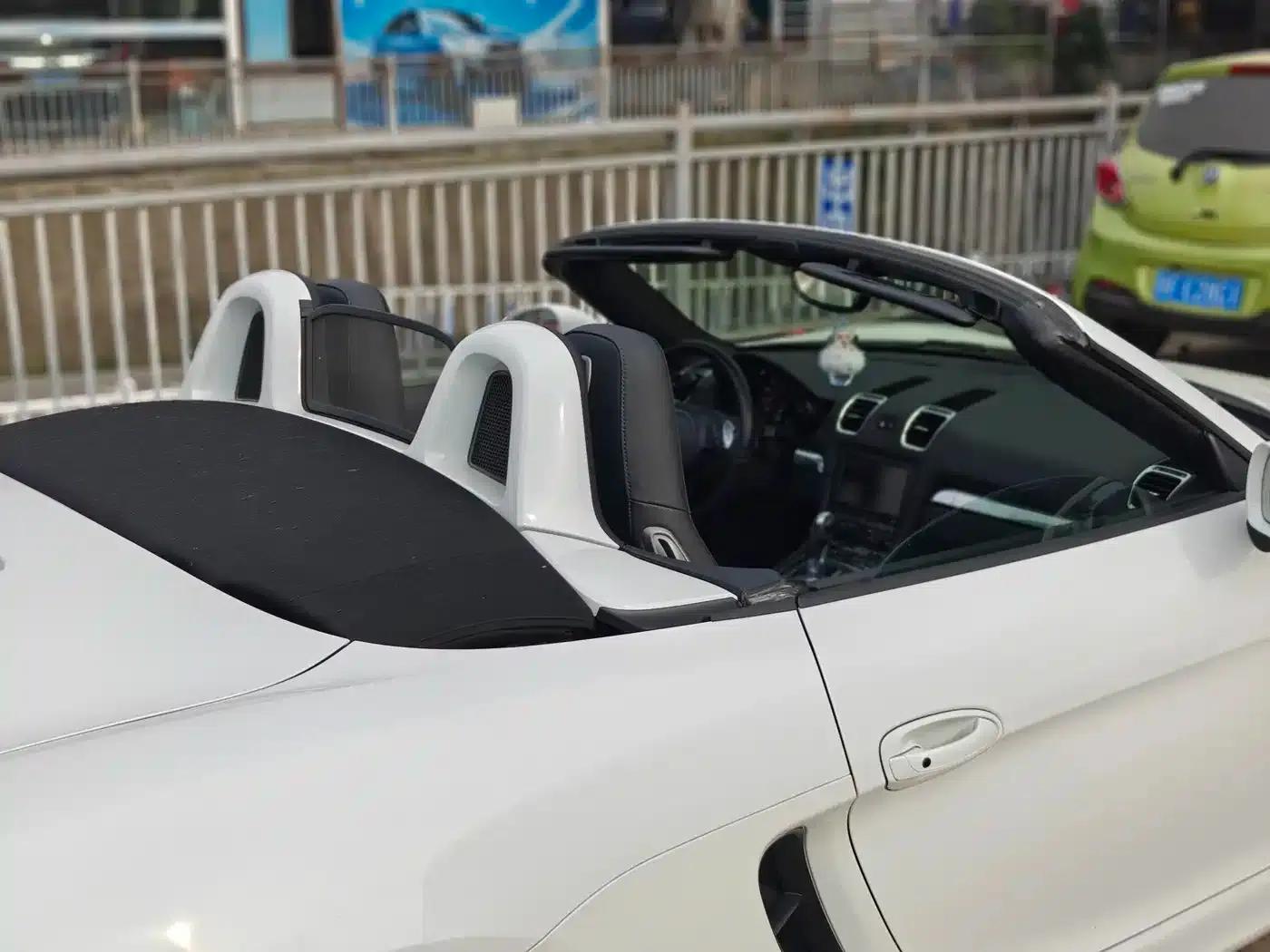 Boxster 2015 Boxster Style Edition 2.7L — миниатюра 16