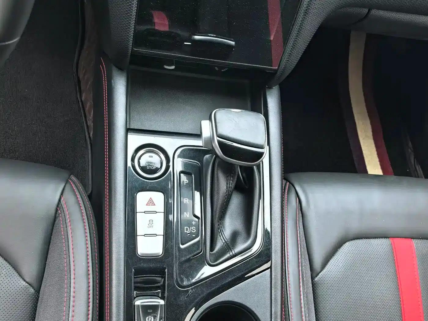 Sihao A5 2021 1.5T CVT Premium Intelligent Connected Edition — миниатюра 11