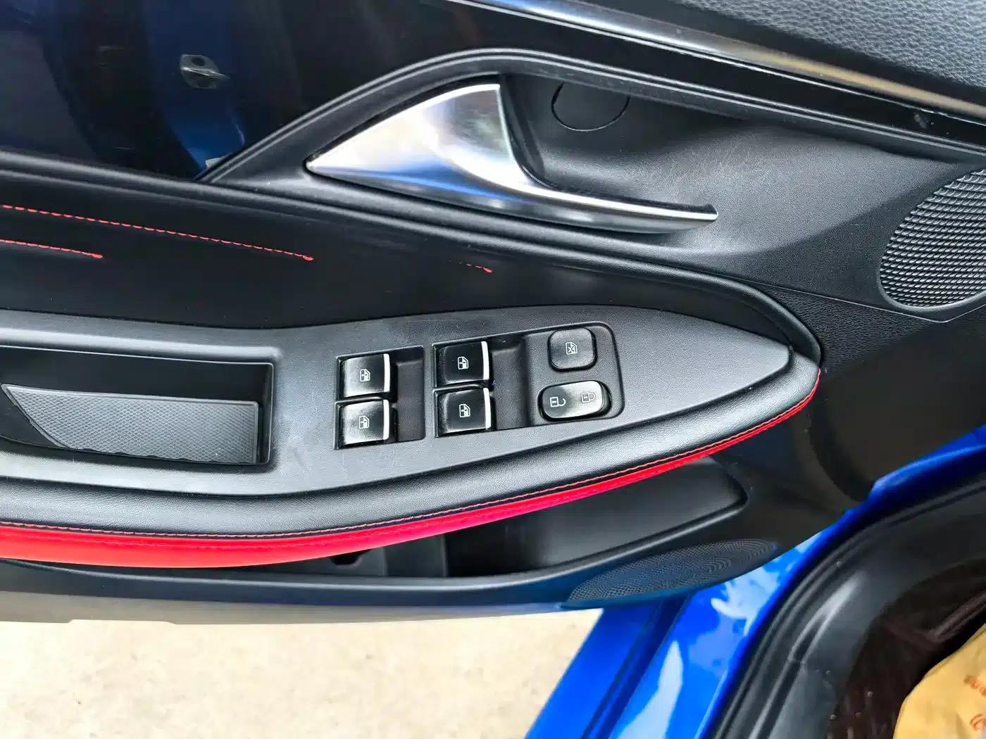 Sihao A5 2021 1.5T CVT Premium Intelligent Connected Edition — миниатюра 12
