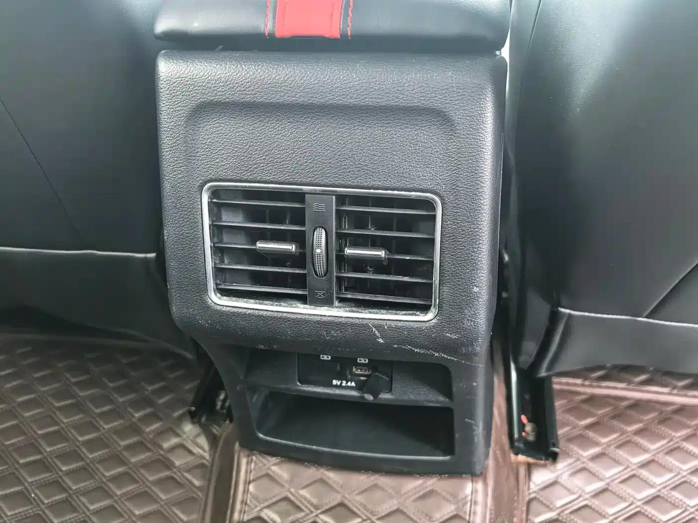 Sihao A5 2021 1.5T CVT Premium Intelligent Connected Edition — миниатюра 13