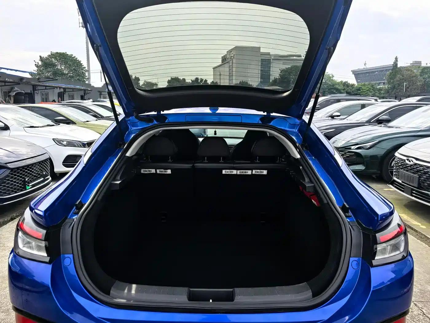 Sihao A5 2021 1.5T CVT Premium Intelligent Connected Edition — миниатюра 15