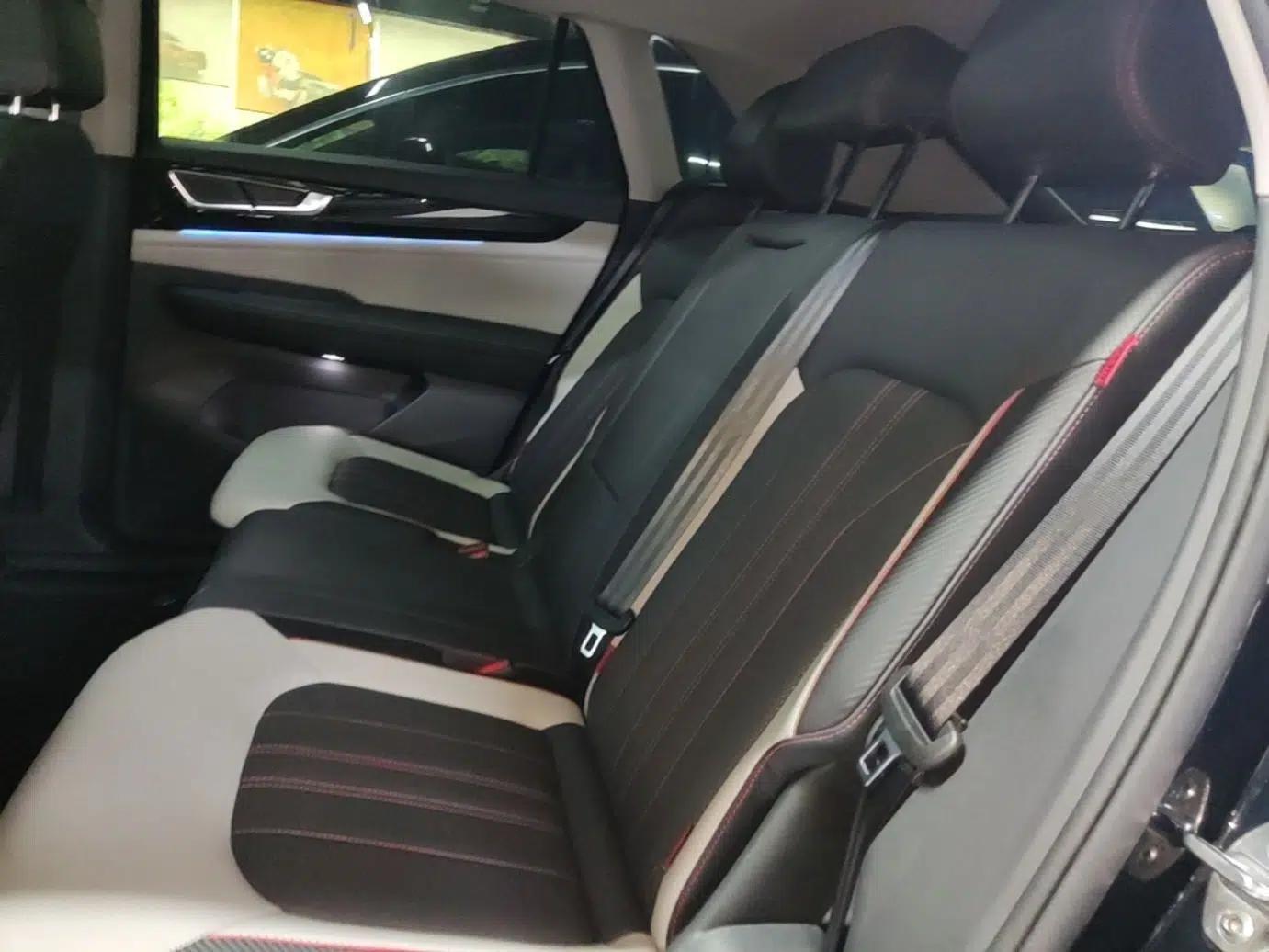 Volkswagen Teramont X 2024 380TSI Four-Wheel Drive Prestige Luxury Edition — миниатюра 19