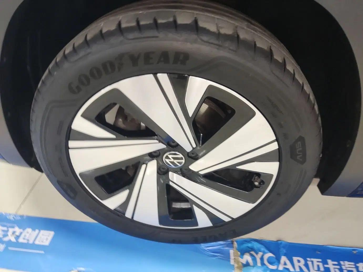 Volkswagen Teramont X 2024 380TSI Four-Wheel Drive Prestige Luxury Edition — миниатюра 9