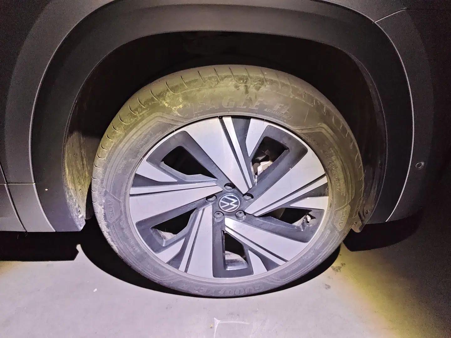 Volkswagen Teramont X 2023 380TSI Four-Wheel Drive Prestige Luxury Edition — миниатюра 8