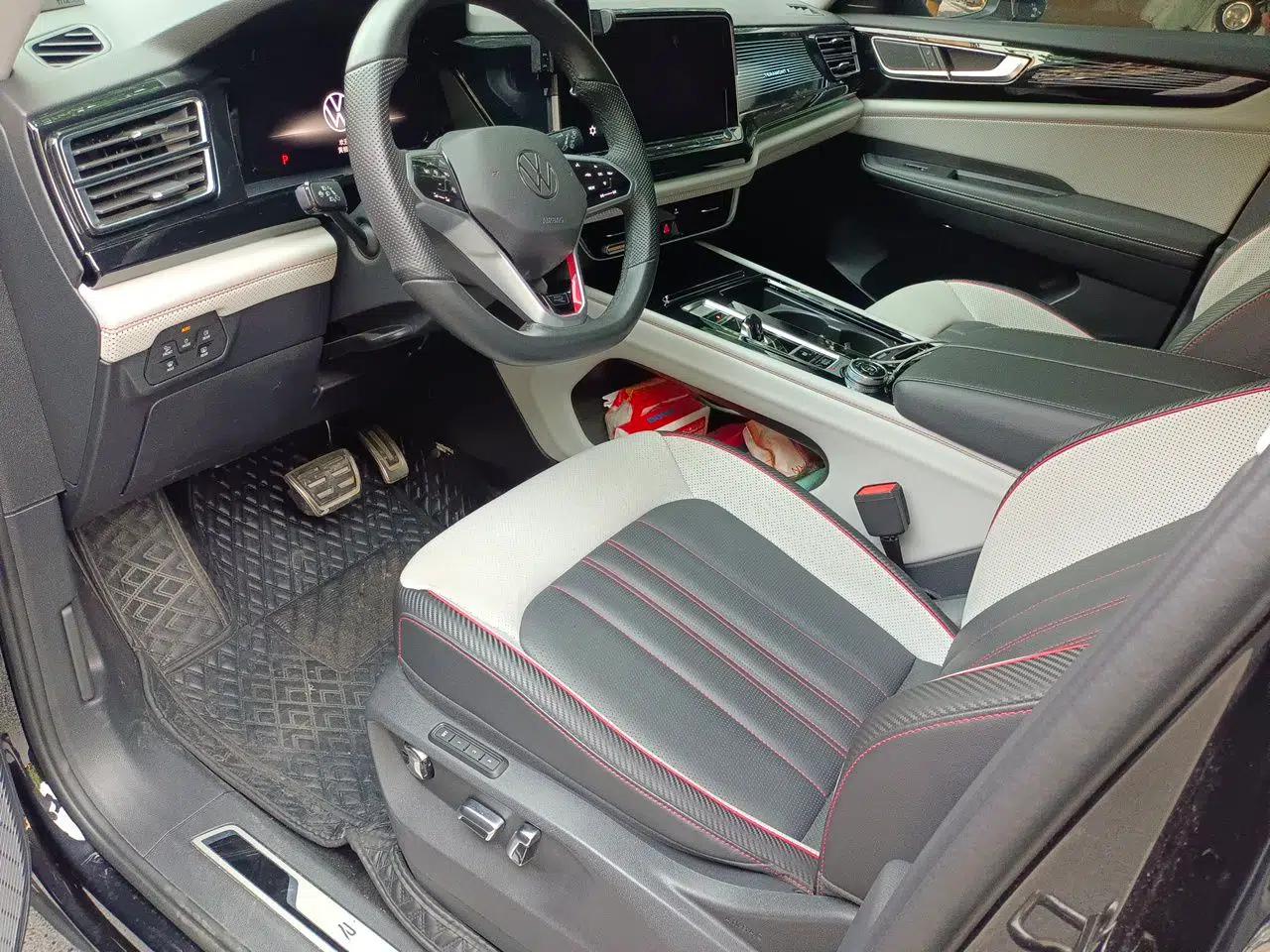 Volkswagen Teramont X 2024 380TSI Four-Wheel Drive Prestige Luxury Edition — миниатюра 16