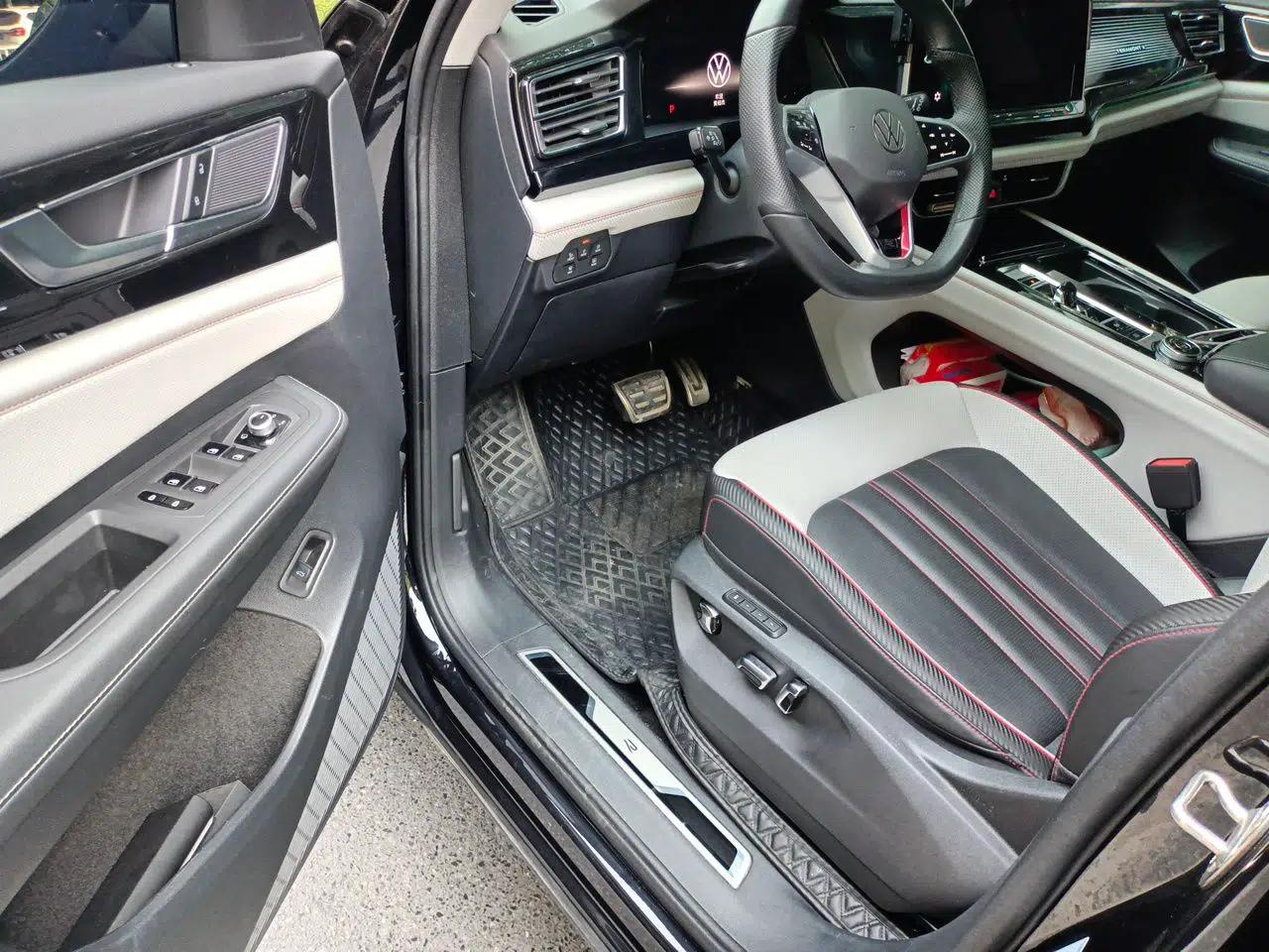 Volkswagen Teramont X 2024 380TSI Four-Wheel Drive Prestige Luxury Edition — миниатюра 17