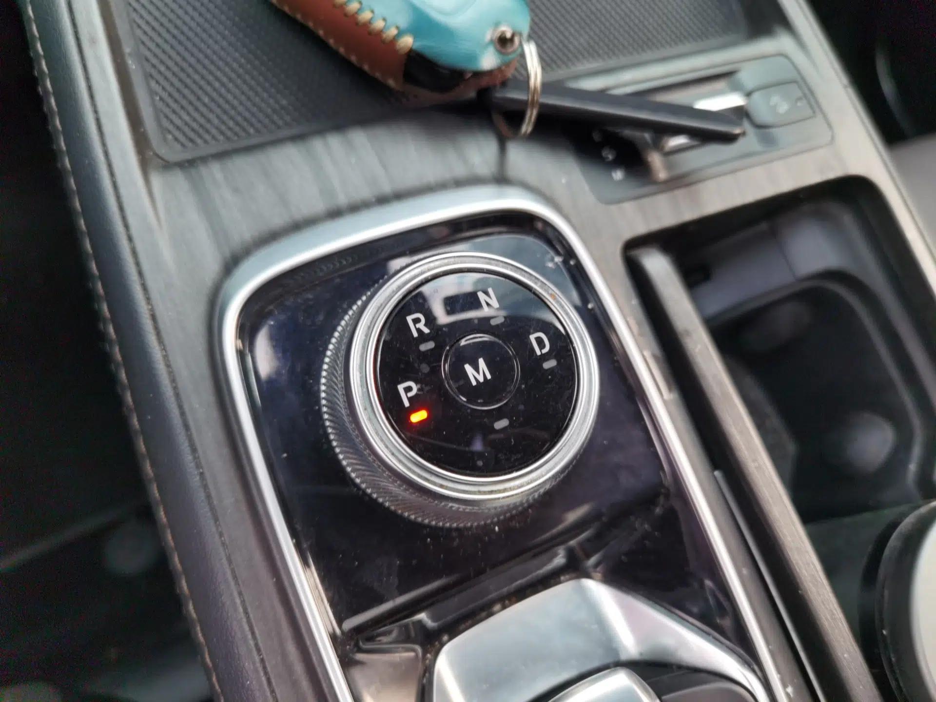 Ford Equator 2023 EcoBoost 225 Premier 7-Seater (2/2/3) — миниатюра 13