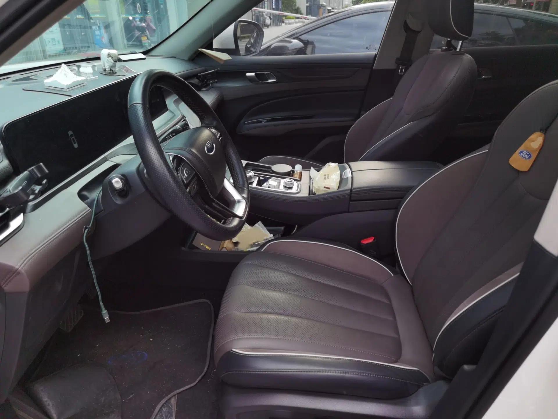 Ford Equator 2023 EcoBoost 225 Premier 7-Seater (2/2/3) — миниатюра 14