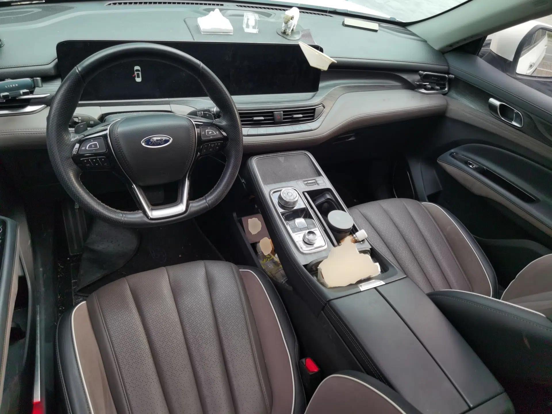 Ford Equator 2023 EcoBoost 225 Premier 7-Seater (2/2/3) — миниатюра 18