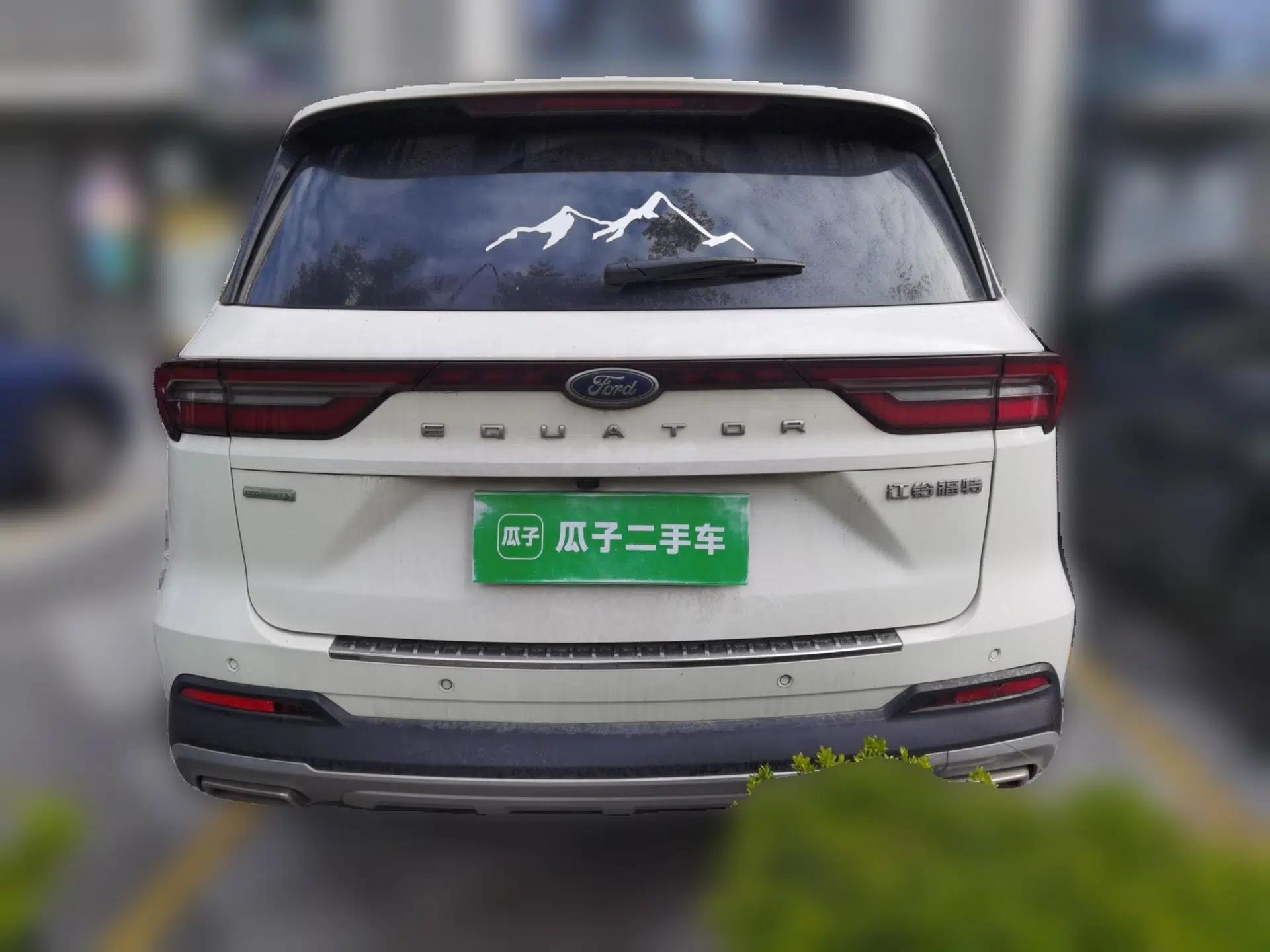 Ford Equator 2023 EcoBoost 225 Premier 7-Seater (2/2/3) — миниатюра 5