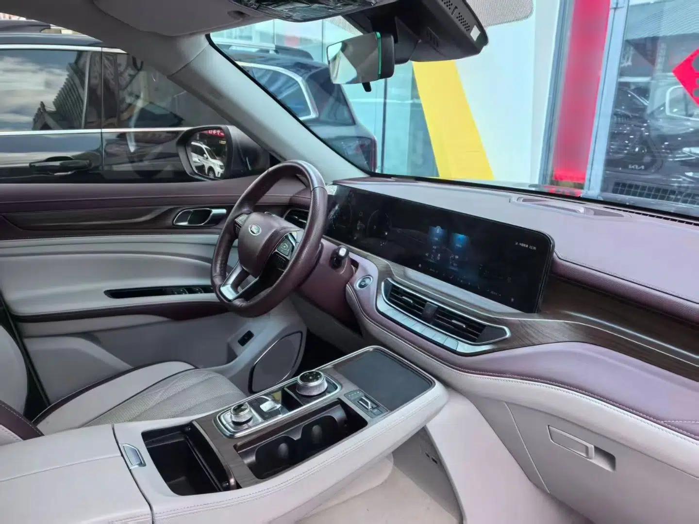 Ford Equator 2021 EcoBoost 225 Premier 7-Seater (2/2/3) — миниатюра 9
