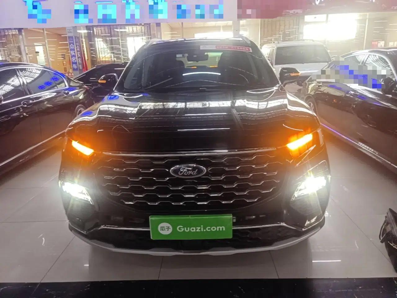 Ford Equator 2021 EcoBoost 225 Premier 7-Seater — миниатюра 2