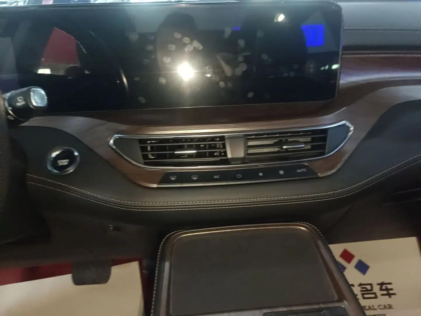 Ford Equator 2021 EcoBoost 225 Premier 7-Seater — миниатюра 15