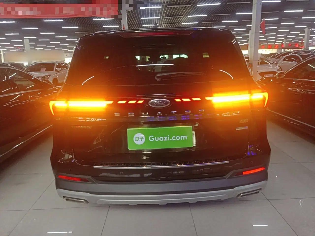 Ford Equator 2021 EcoBoost 225 Premier 7-Seater — миниатюра 3