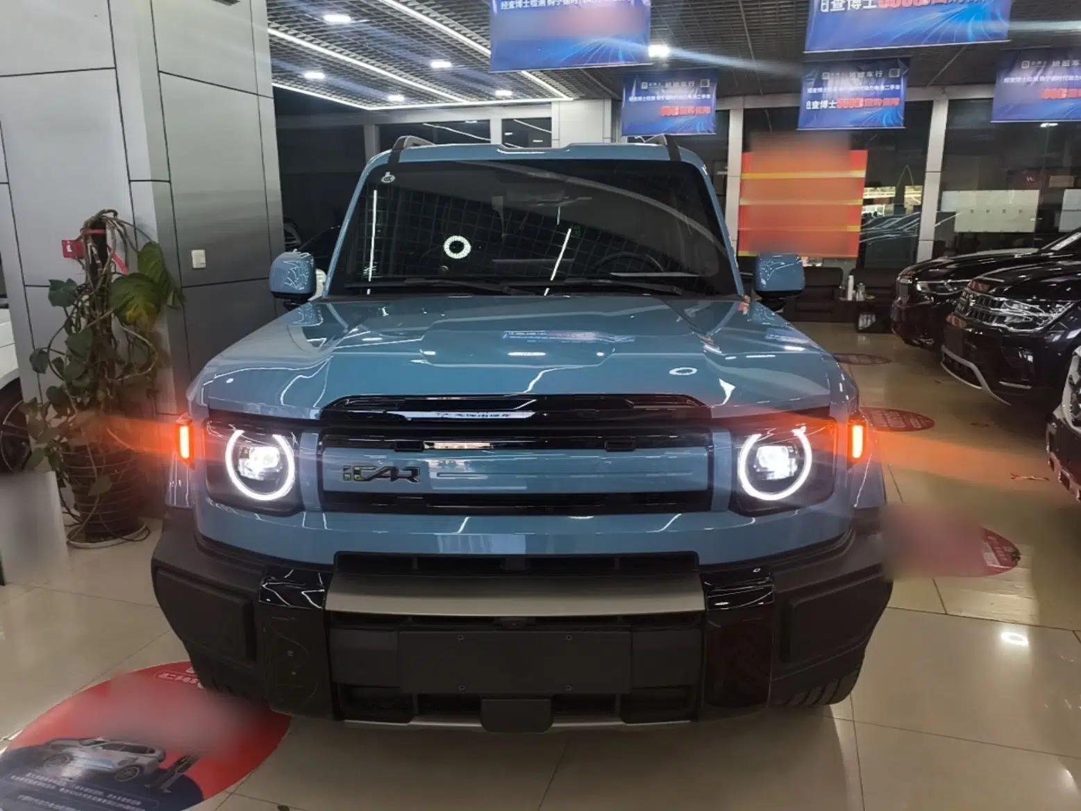 iCAR V27 2026 Model 210KM Two-Wheel Drive Falcon 500 — миниатюра 2