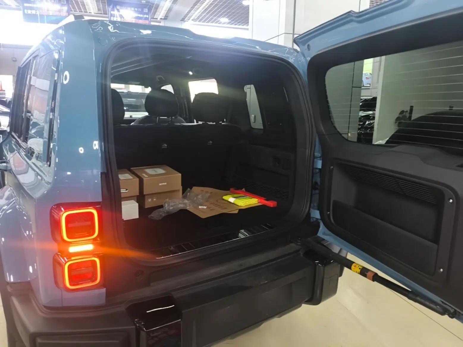 iCAR V27 2026 Model 210KM Two-Wheel Drive Falcon 500 — миниатюра 22