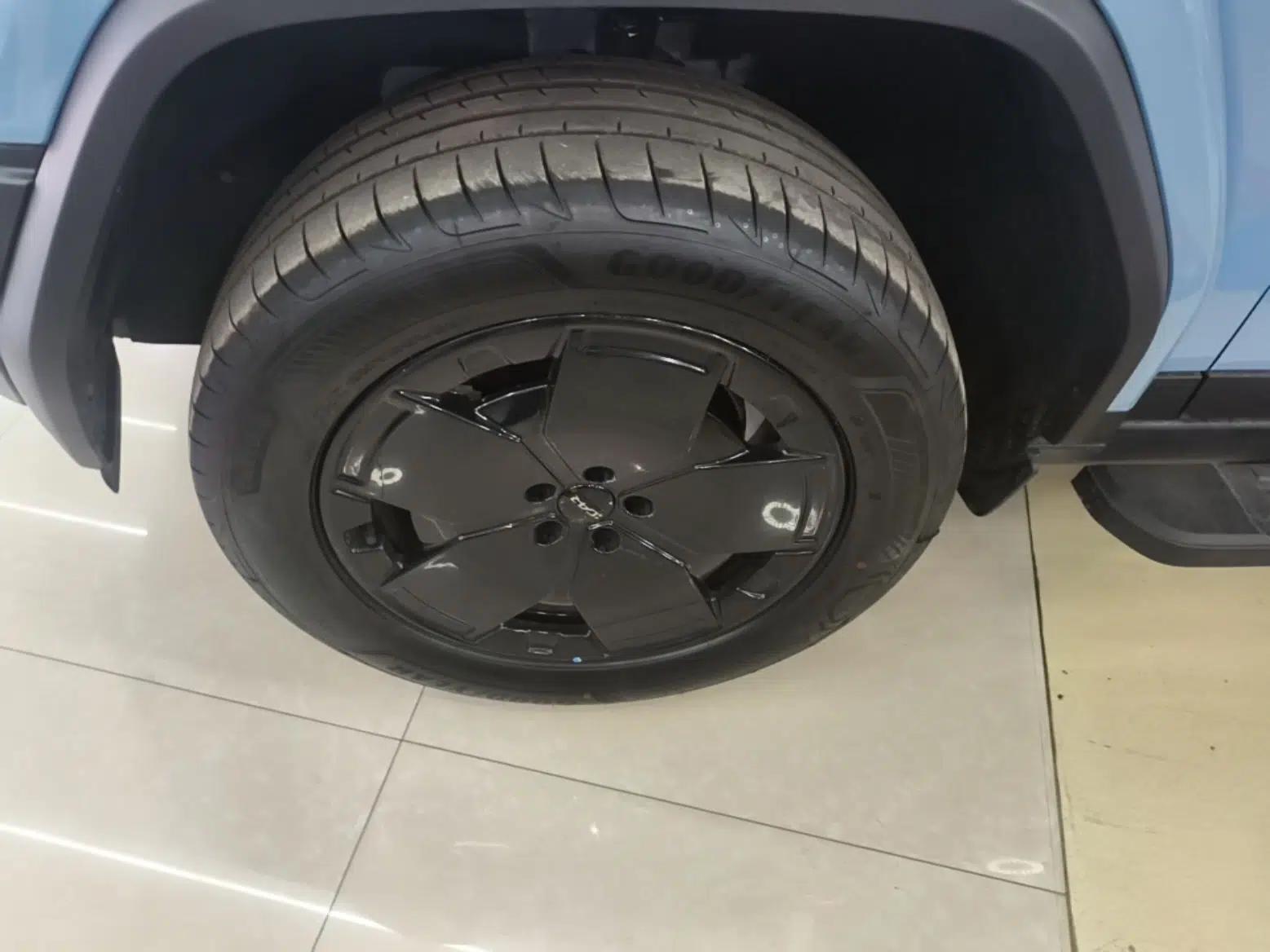 iCAR V27 2026 Model 210KM Two-Wheel Drive Falcon 500 — миниатюра 8