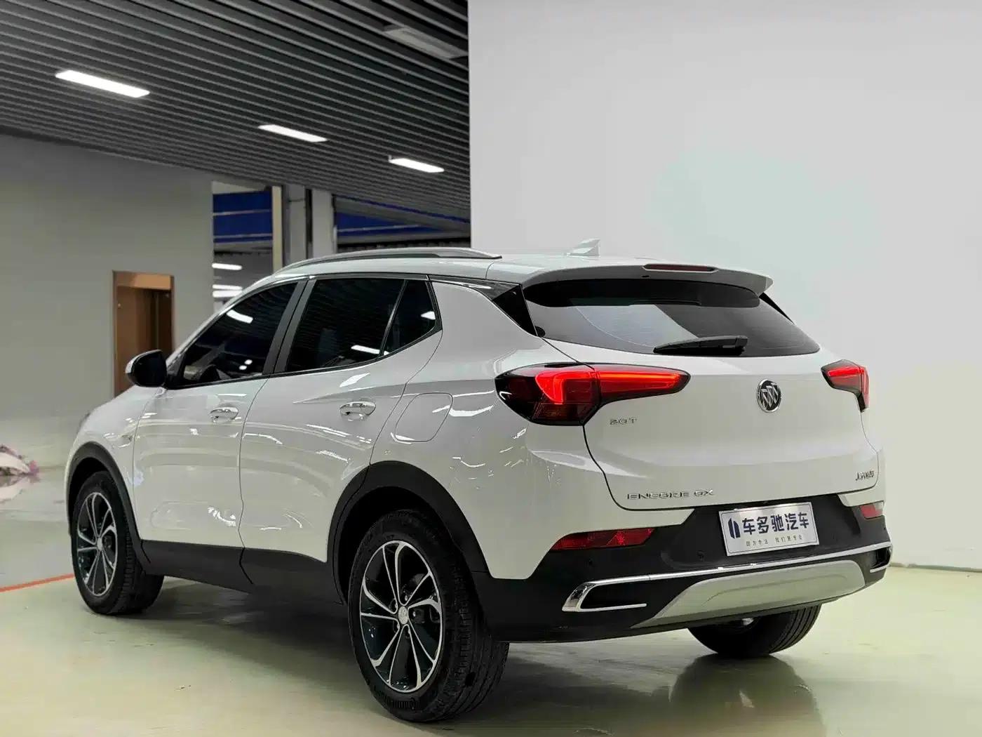 Encore GX 2022 332T CVT 2WD Luxury — миниатюра 5