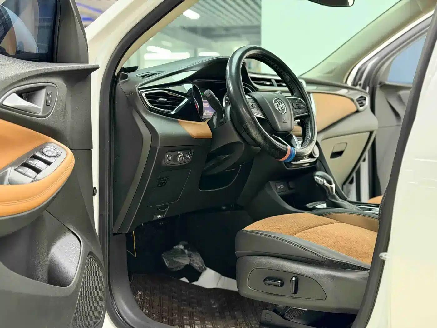 Encore GX 2022 332T CVT 2WD Luxury — миниатюра 9