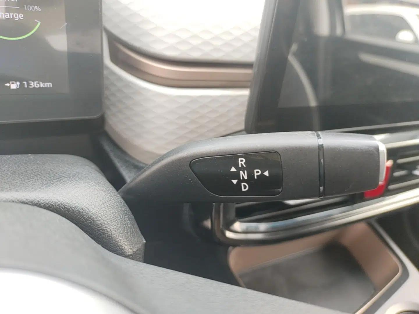 SOL E10X 2021 302 km Range Fashion Edition 30.2 kWh — миниатюра 17