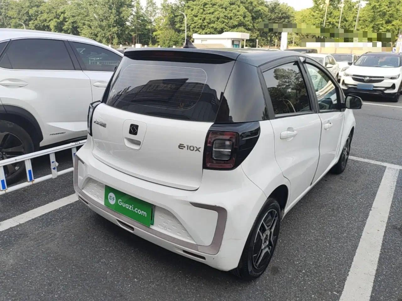 SOL E10X 2021 302 km Range Fashion Edition 30.2 kWh — миниатюра 6