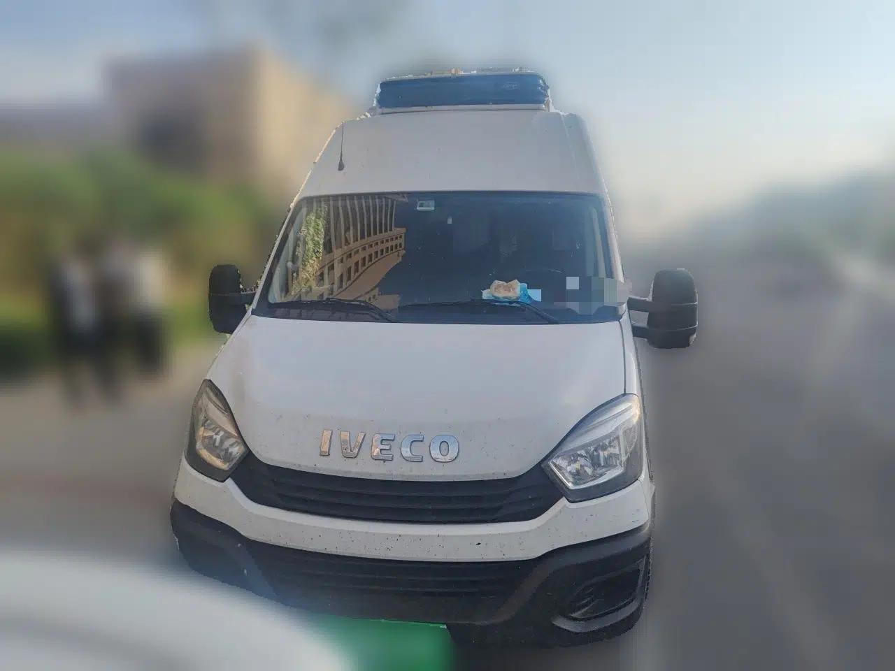 Iveco Eurocargo  — миниатюра 2