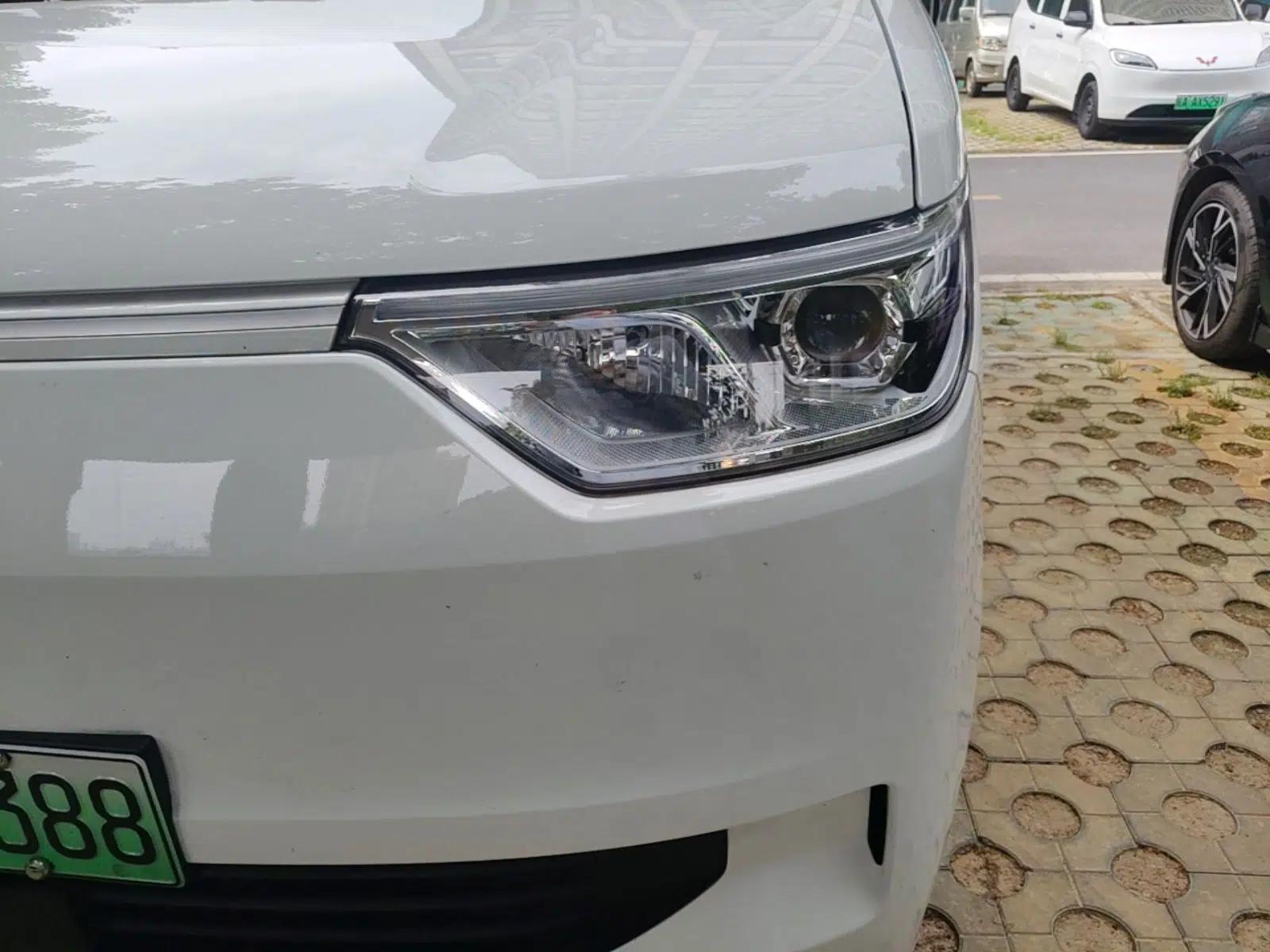 Ruichi EC75 2025 Model Passenger Vehicle Ultra-Charging Edition Pioneer I 52.16 kWh — миниатюра 9