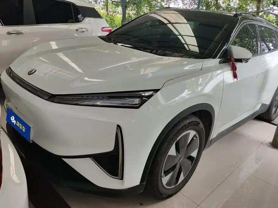 Dongfeng Fengshen L7 2025 Model, 205km Long Range Enjoyment Edition — миниатюра 1