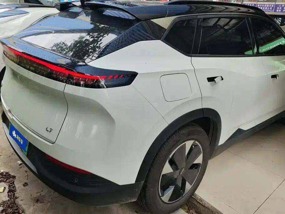 Dongfeng Fengshen L7 2025 Model, 205km Long Range Enjoyment Edition — миниатюра 3