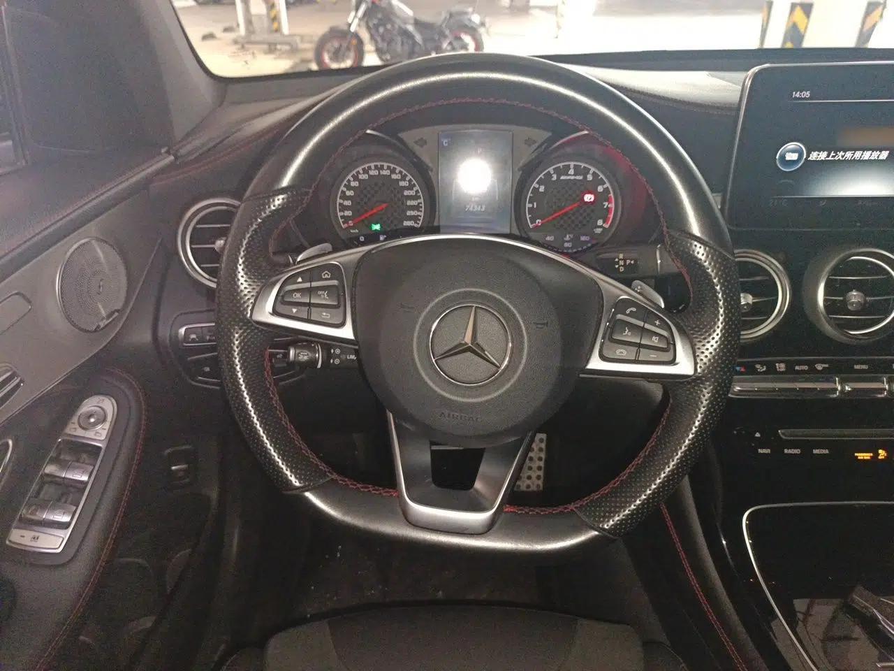 Mercedes-Benz GLC Coupe AMG 2017 AMG GLC 43 4MATIC Coupe SUV Special Edition — миниатюра 11