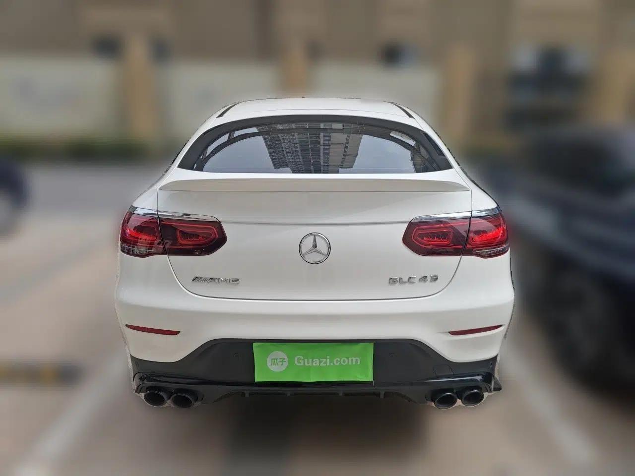 Mercedes-Benz GLC Coupe AMG 2020 AMG GLC 43 4MATIC Coupe SUV — миниатюра 5