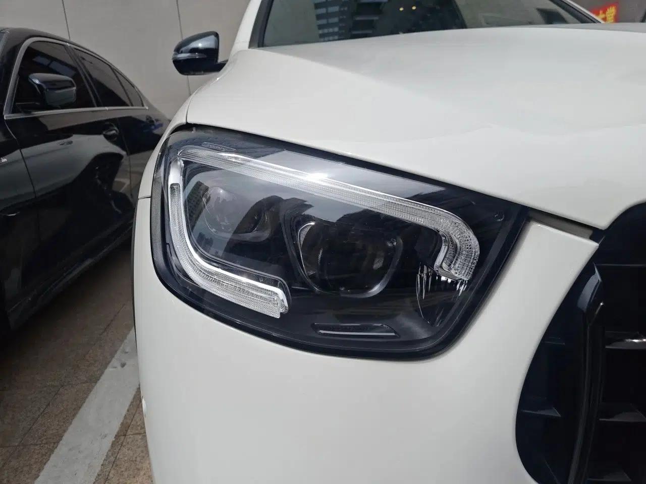Mercedes-Benz GLC Coupe AMG 2020 AMG GLC 43 4MATIC Coupe SUV — миниатюра 7