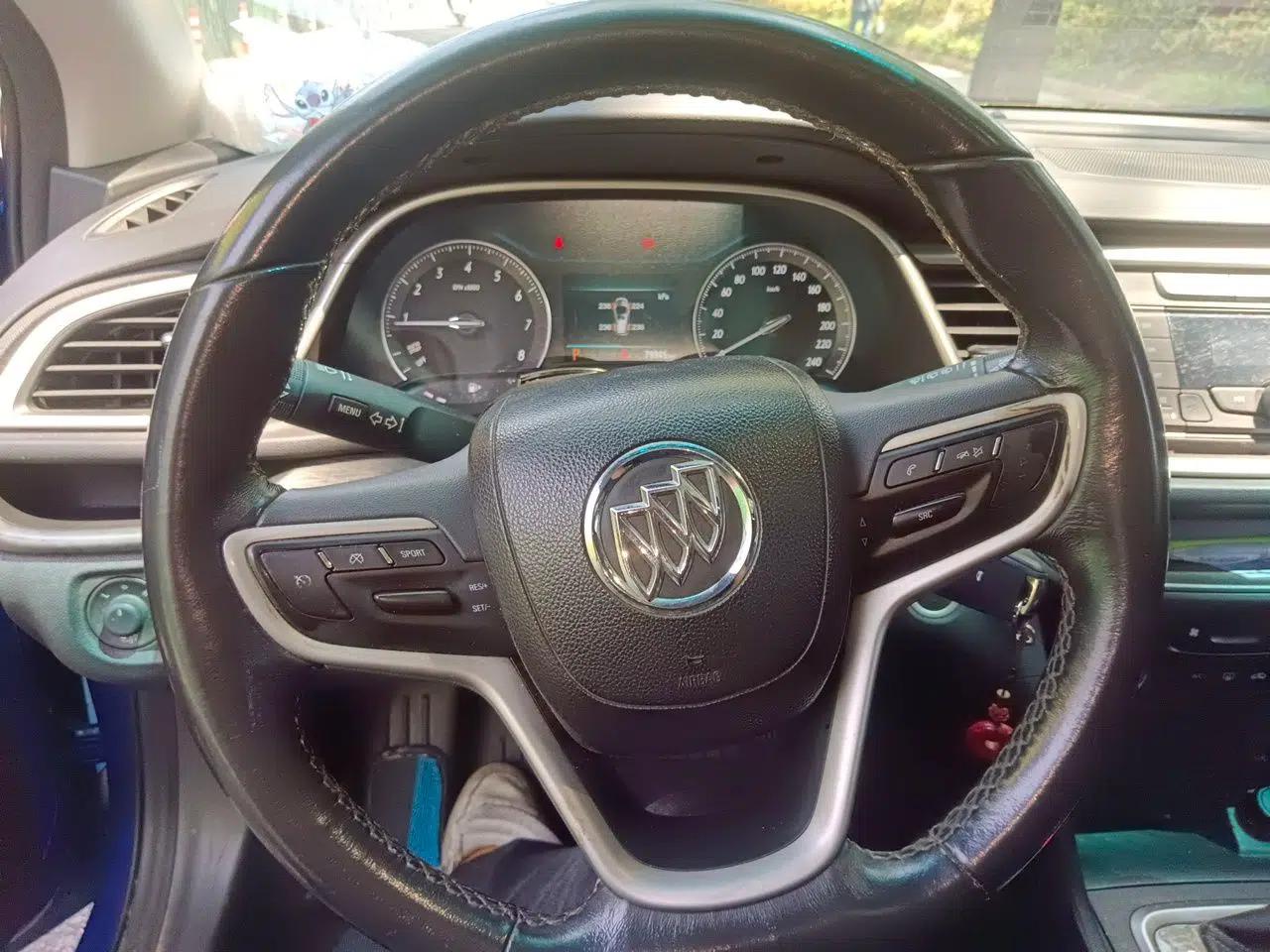 Buick Excelle GX 2018 18T Automatic Elite Model — миниатюра 11