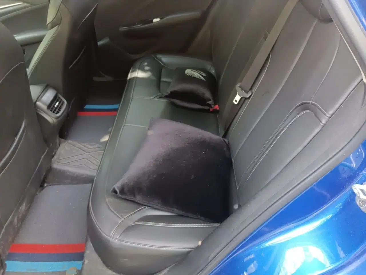 Buick Excelle GX 2018 18T Automatic Elite Model — миниатюра 18