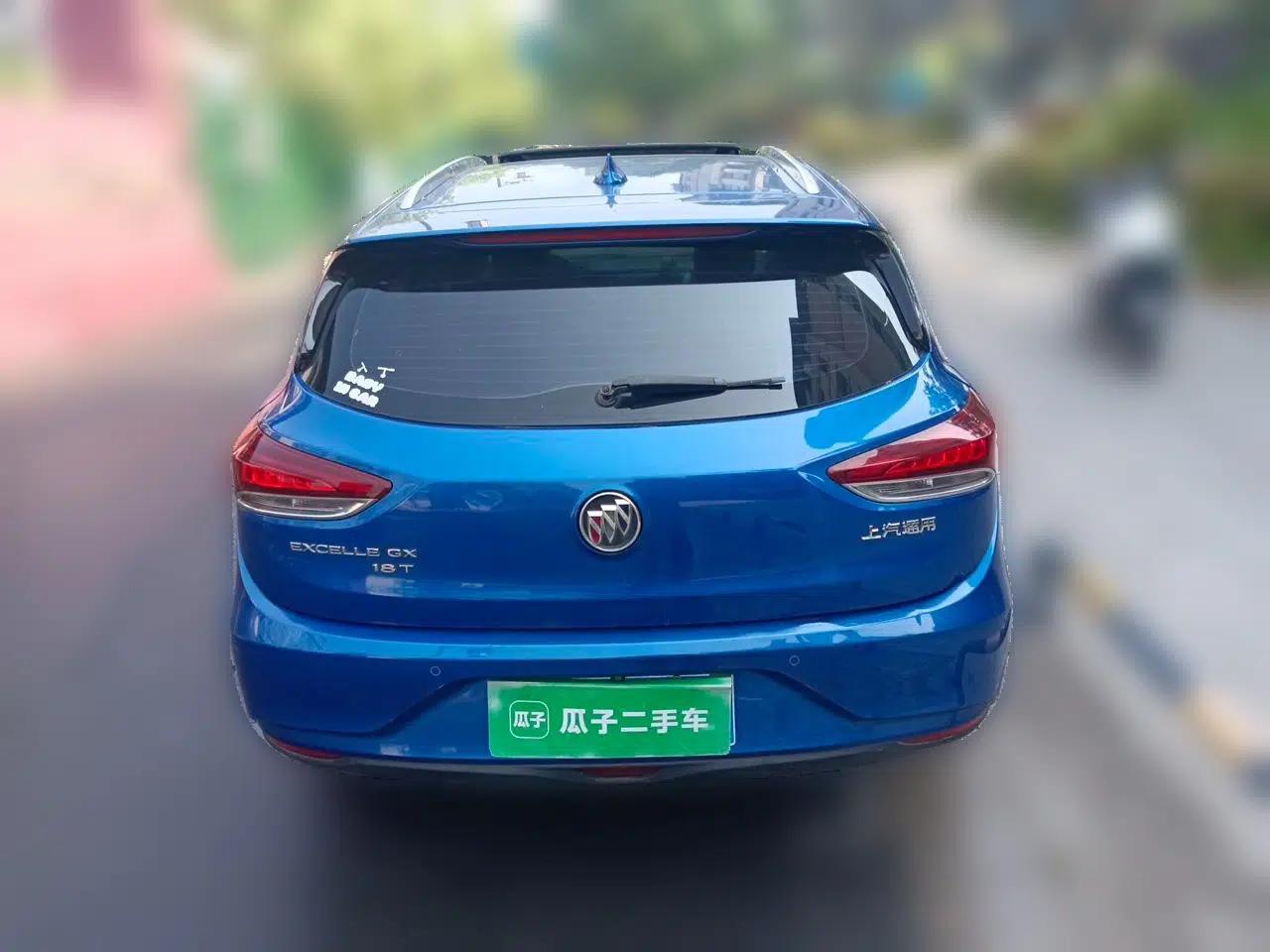 Buick Excelle GX 2018 18T Automatic Elite Model — миниатюра 5