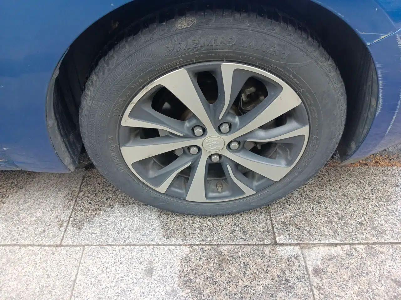 Buick Excelle GX 2018 18T Automatic Elite Model — миниатюра 8