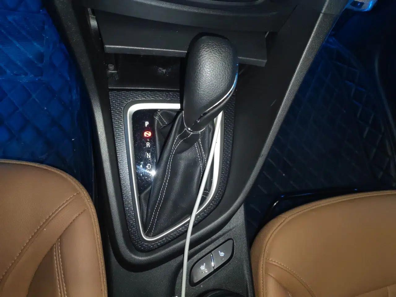 Buick Excelle GX 2018 18T Automatic Flagship Model — миниатюра 15