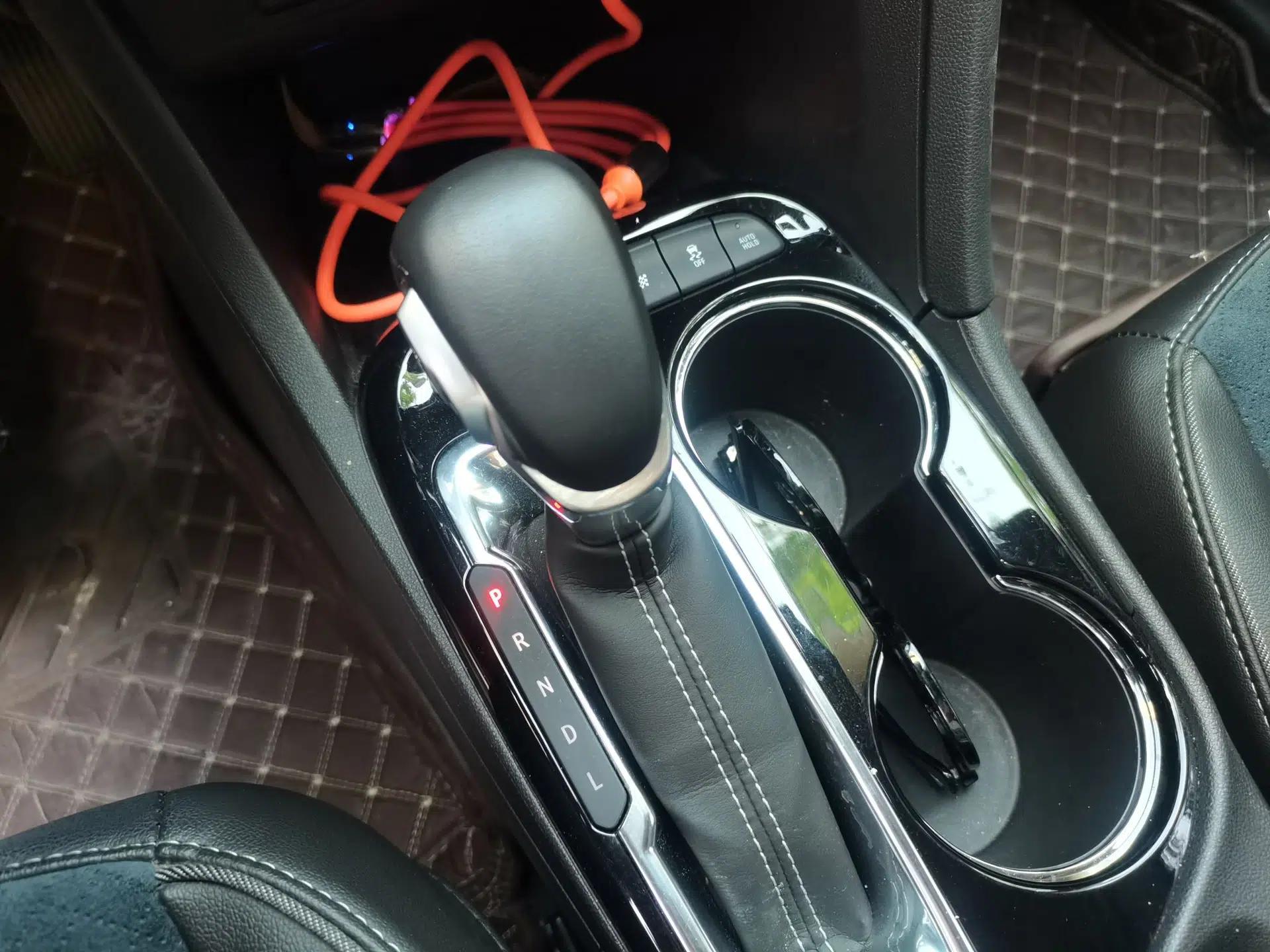 Buick Encore GX 2022 332T CVT Two-Wheel Drive Luxury Version — миниатюра 15